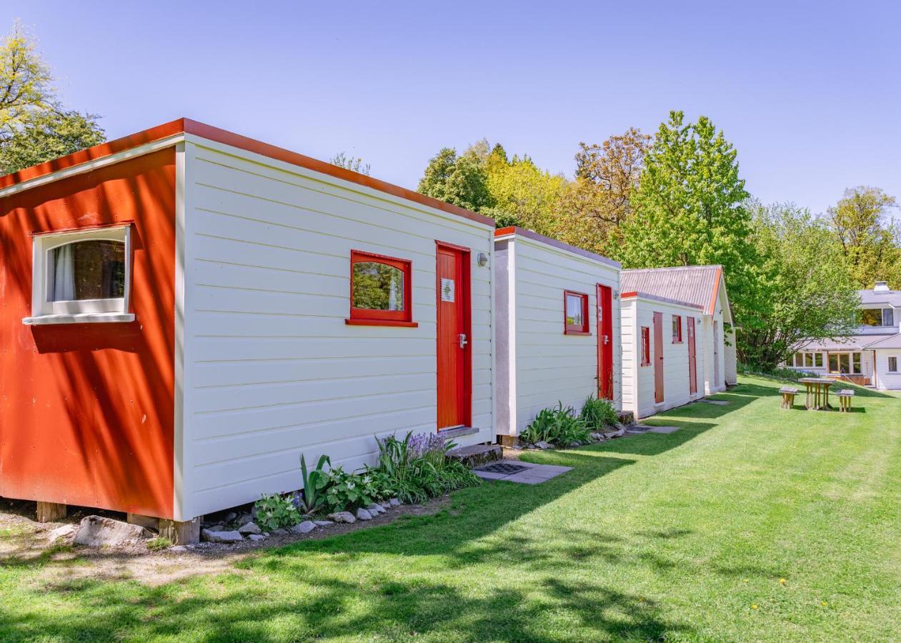 Mount Cook Station Huts Hotel Lake Tekapo Ngoại thất bức ảnh